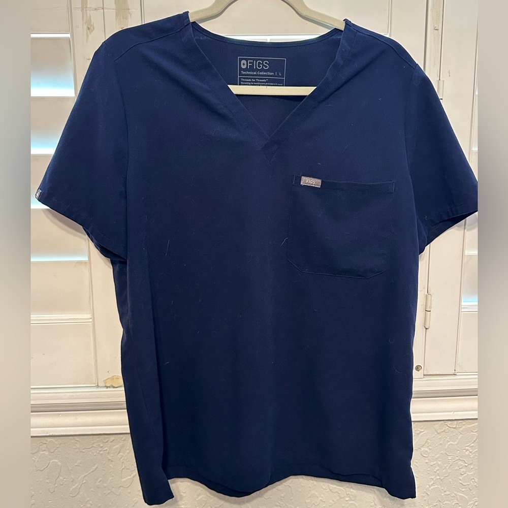 FIGS Navy Catarina Top